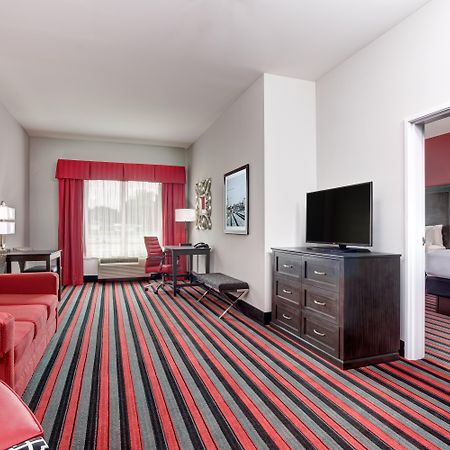 Holiday Inn Lafayette North By Ihg Exterior foto